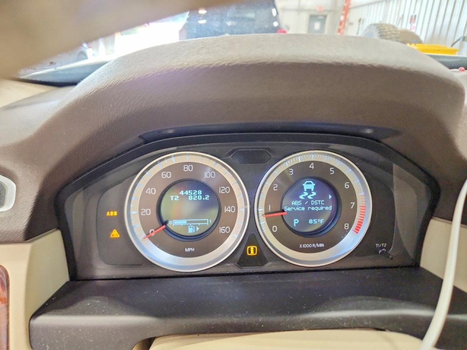 Volvo XC70 2013 — Copart