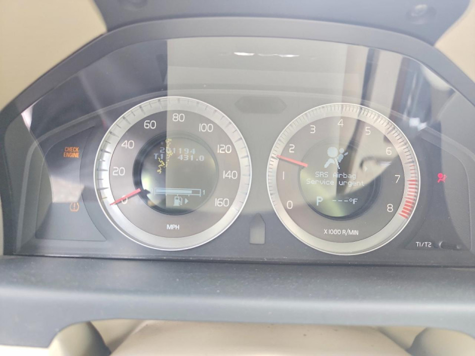 Volvo XC70 2009 — Copart