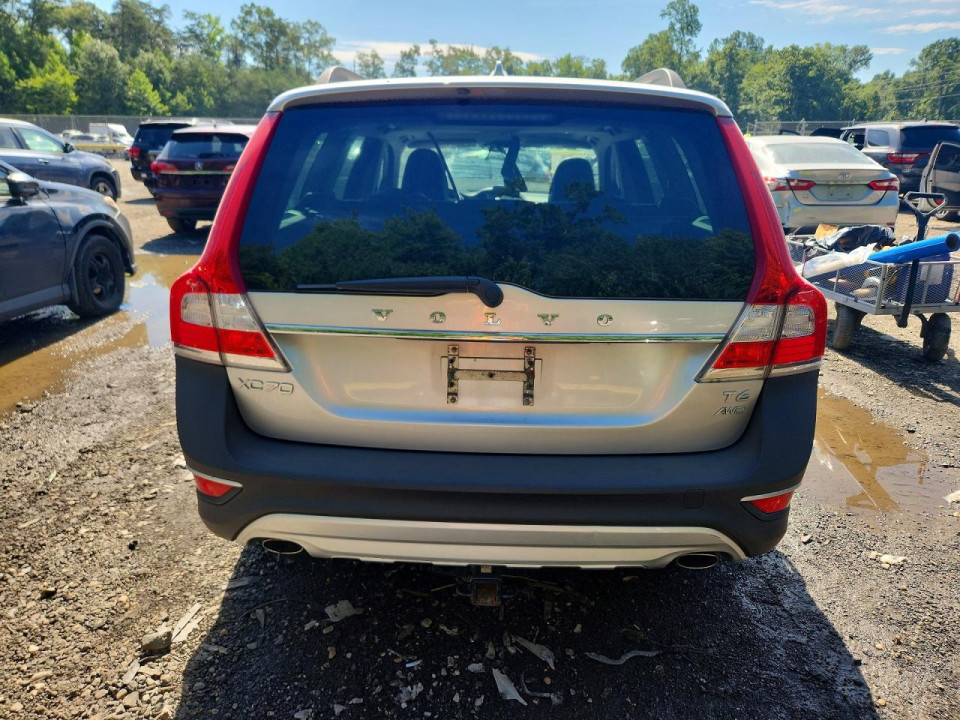 Volvo XC70 2015 — Copart