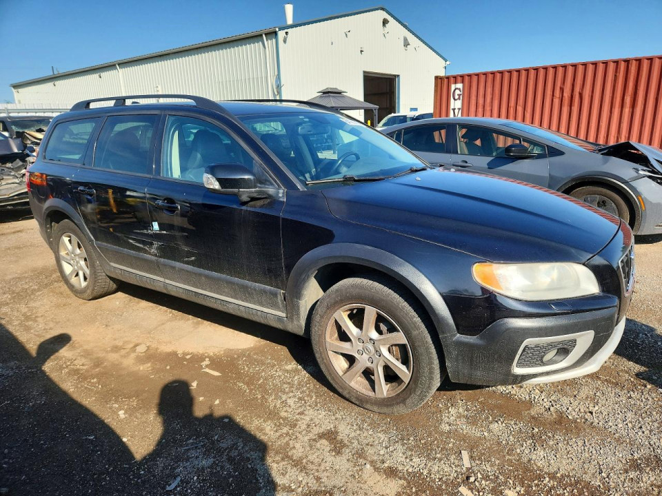 Volvo XC70 2008 — Copart