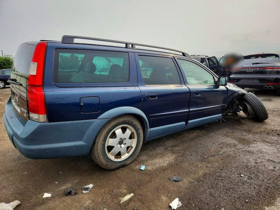 Volvo XC70 2004 — Copart