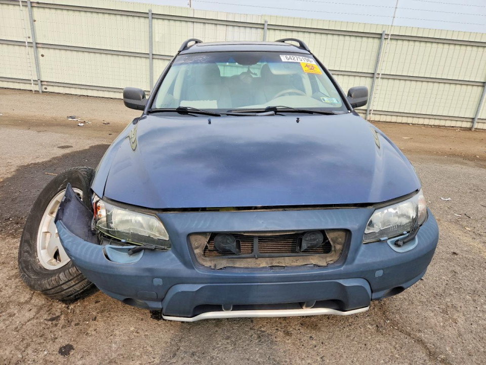 Volvo XC70 2004 — Copart