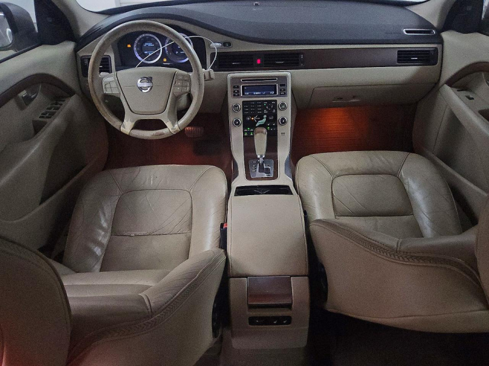 Volvo XC70 2011 — Copart