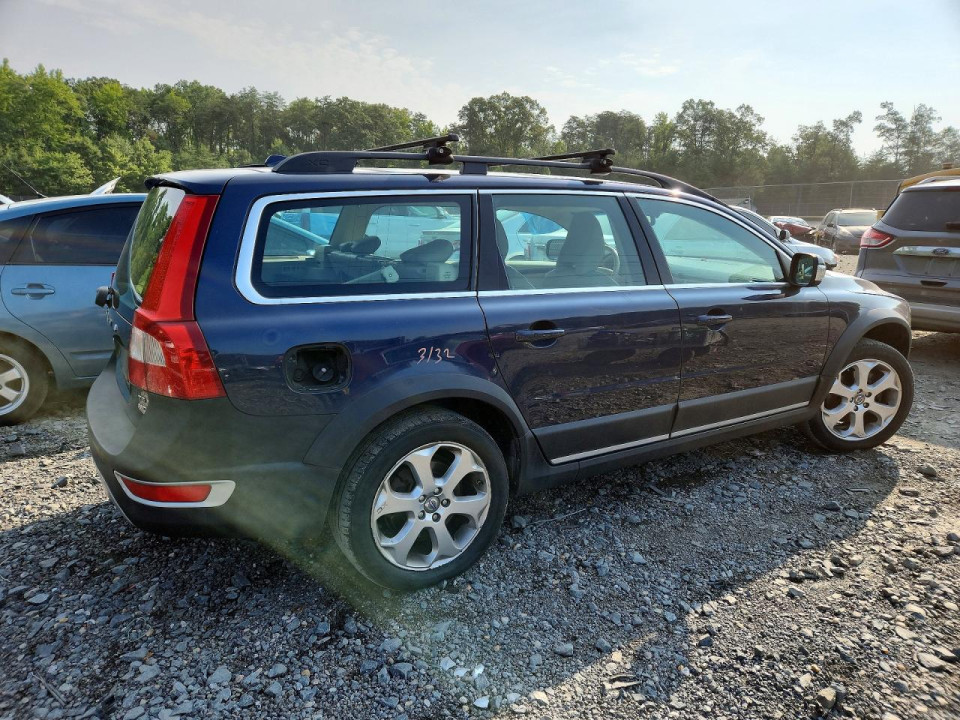 Volvo XC70 2010 — Copart