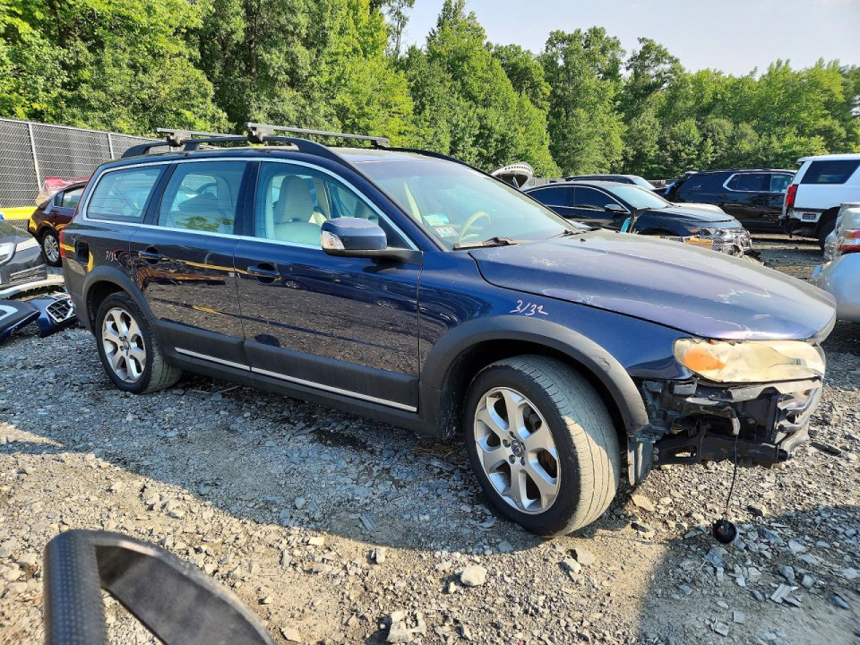 Volvo XC70 2010 — Copart
