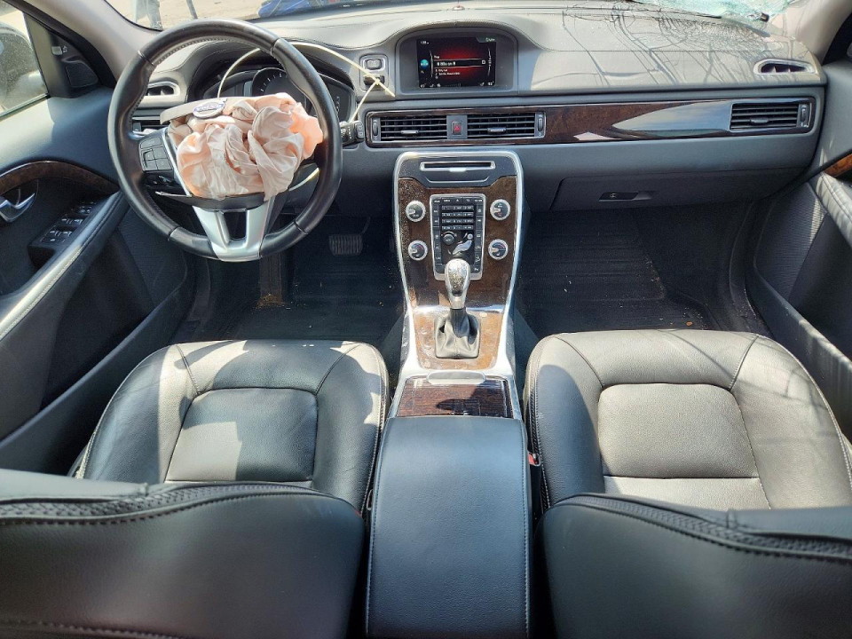 Volvo XC70 2016 — Copart