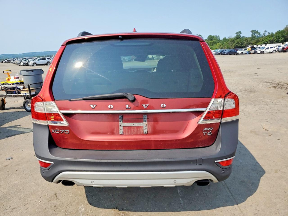 Volvo XC70 2015 — Copart