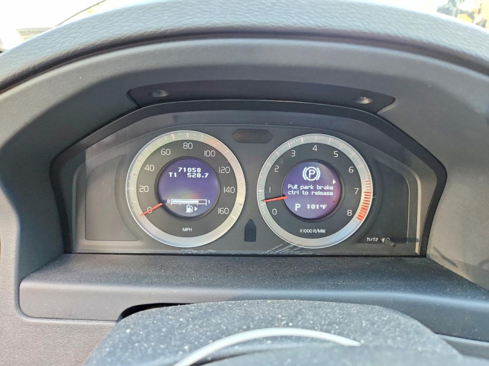 Volvo XC70 2009 — Copart