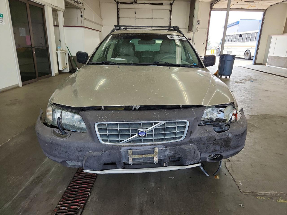 Volvo XC70 2003 — Copart