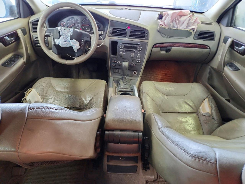 Volvo XC70 2003 — Copart
