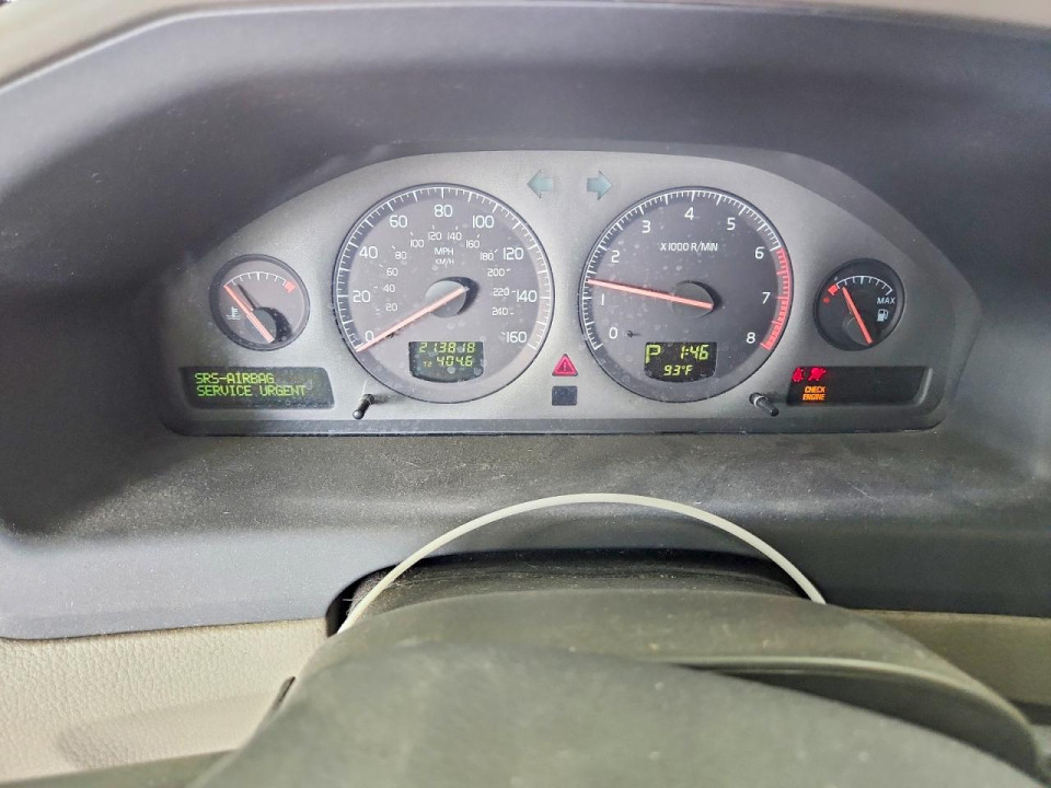 Volvo XC70 2003 — Copart