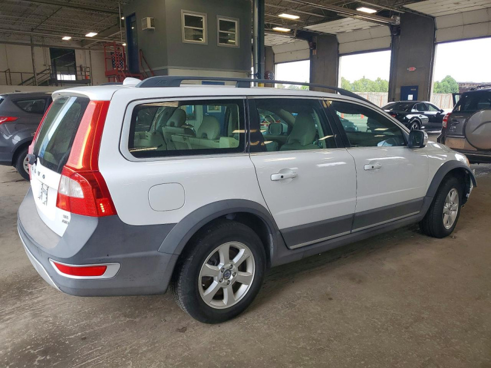Volvo XC70 2010 — Copart
