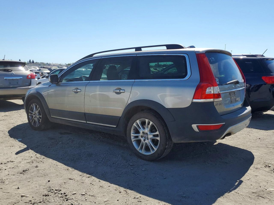 Volvo XC70 2016 — Copart