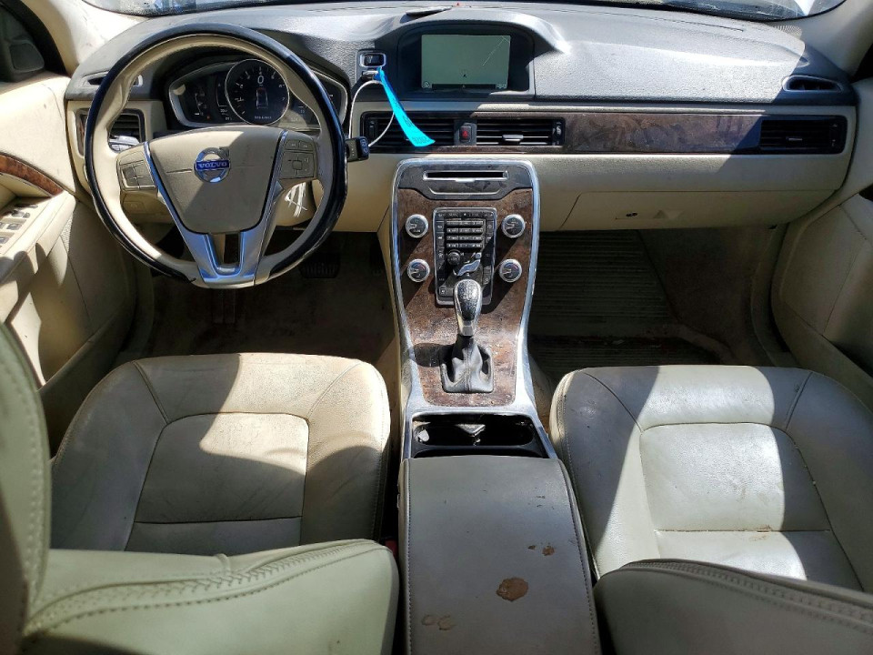 Volvo XC70 2016 — Copart