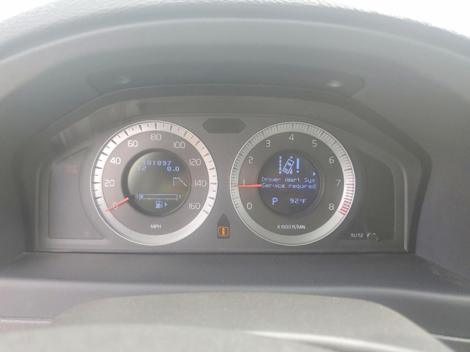 Volvo XC70 2010 — Copart