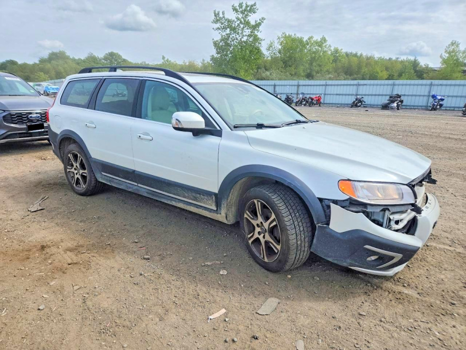 Volvo XC70 2015 — Copart