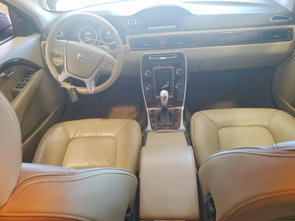 Volvo XC70 2013 — Copart