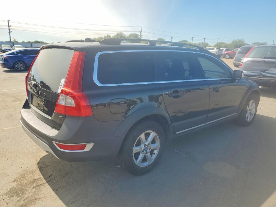 Volvo XC70 2012 — Copart