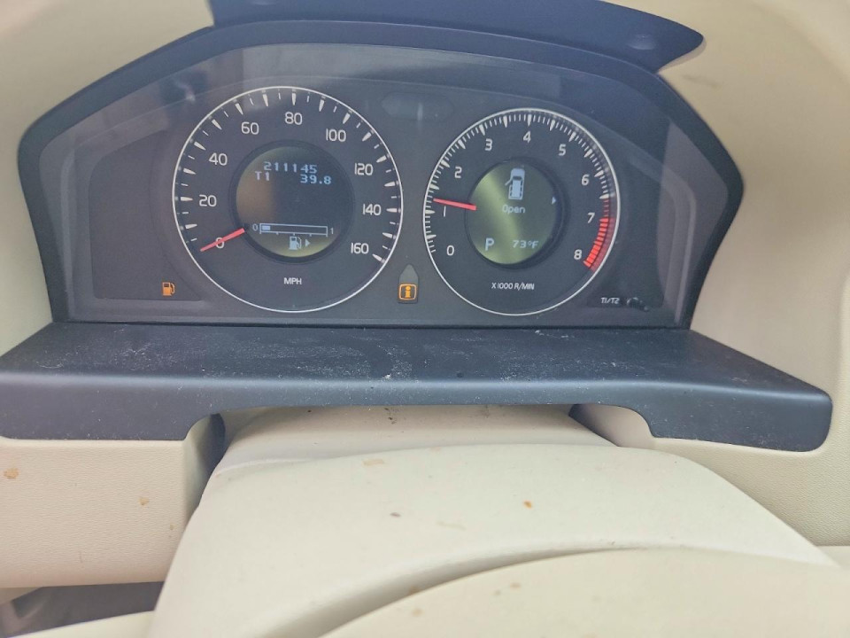 Volvo XC70 2008 — Copart