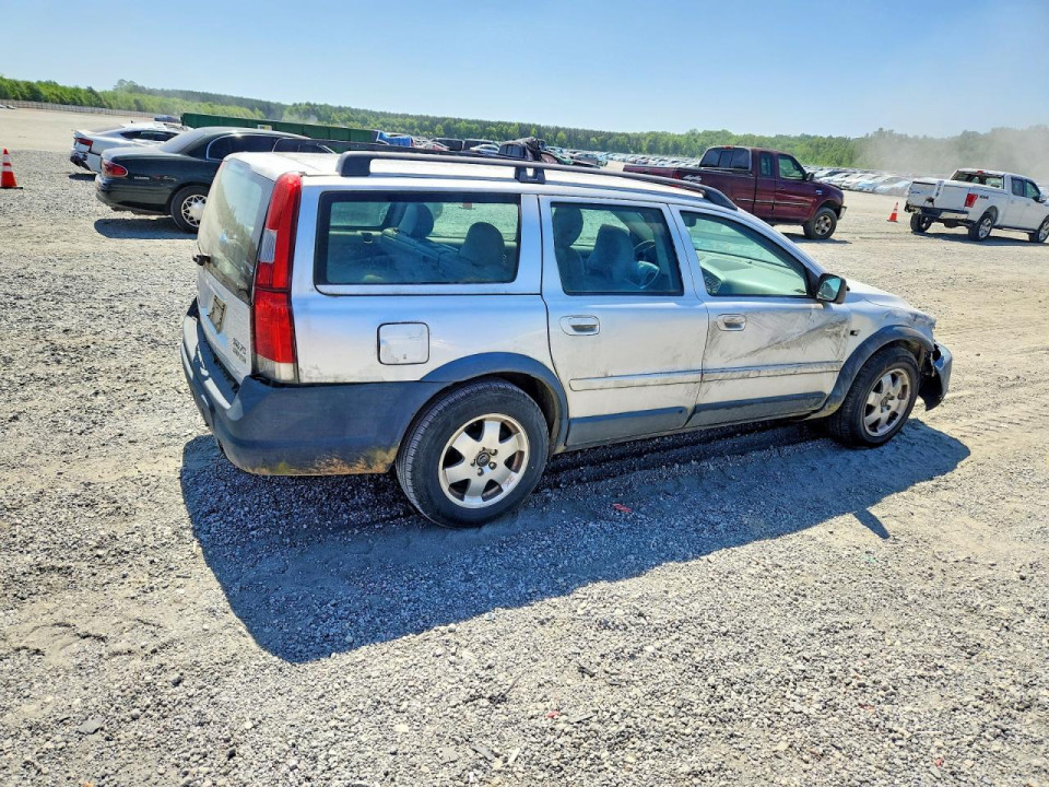 Volvo XC70 2003 — Copart