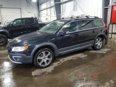 Volvo XC70 2015
