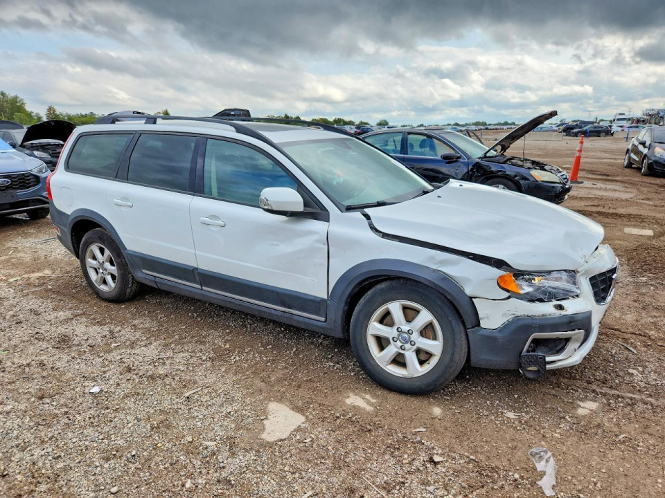 Volvo XC70 2008 — Copart