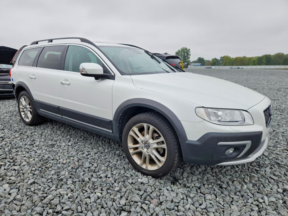Volvo XC70 2016 — Copart