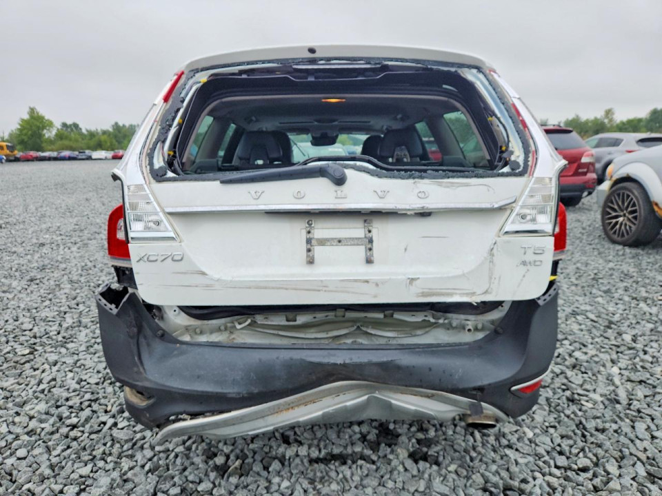 Volvo XC70 2016 — Copart