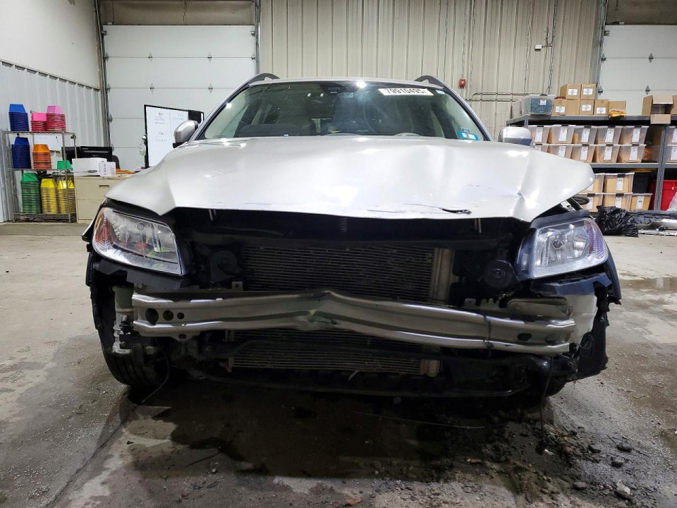 Volvo XC70 2013 — Copart