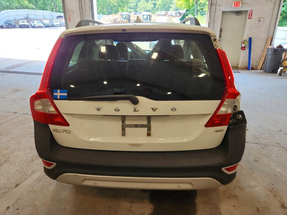 Volvo XC70 2011 — Copart