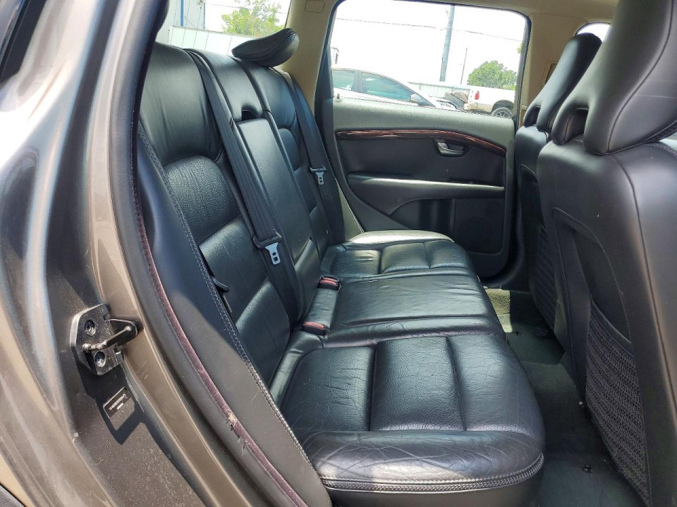 Volvo XC70 2008 — Copart