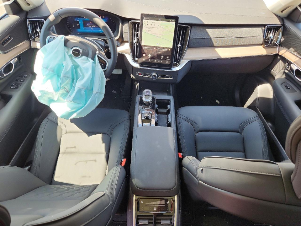 Volvo XC90 PLUS 2026 — Copart