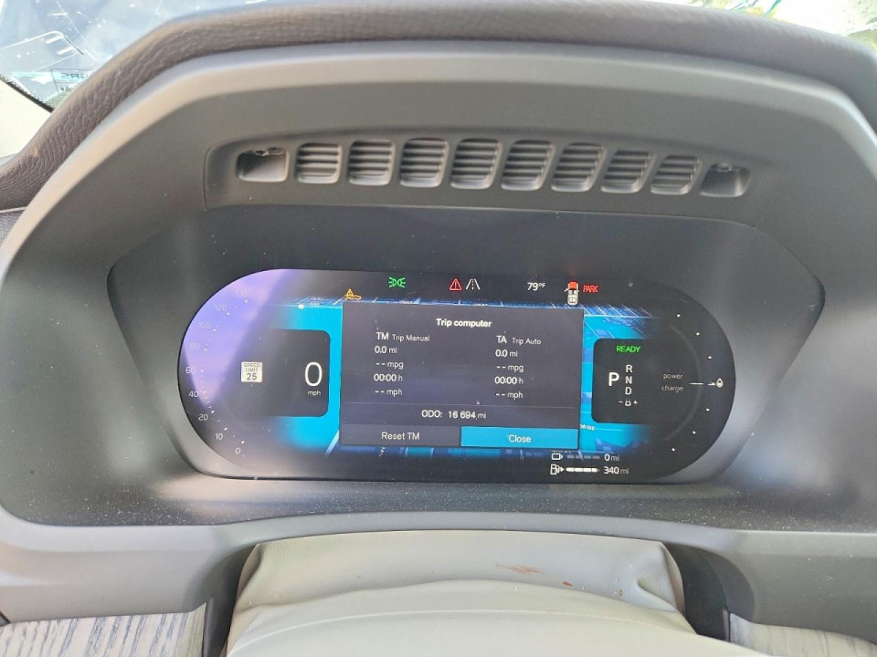Volvo XC90 PLUS 2025 — Copart