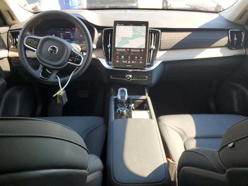 Volvo XC90 PLUS 2025 — Copart