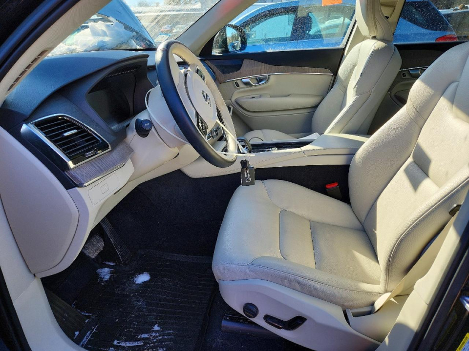 Volvo XC90 PLUS 2023 — Copart
