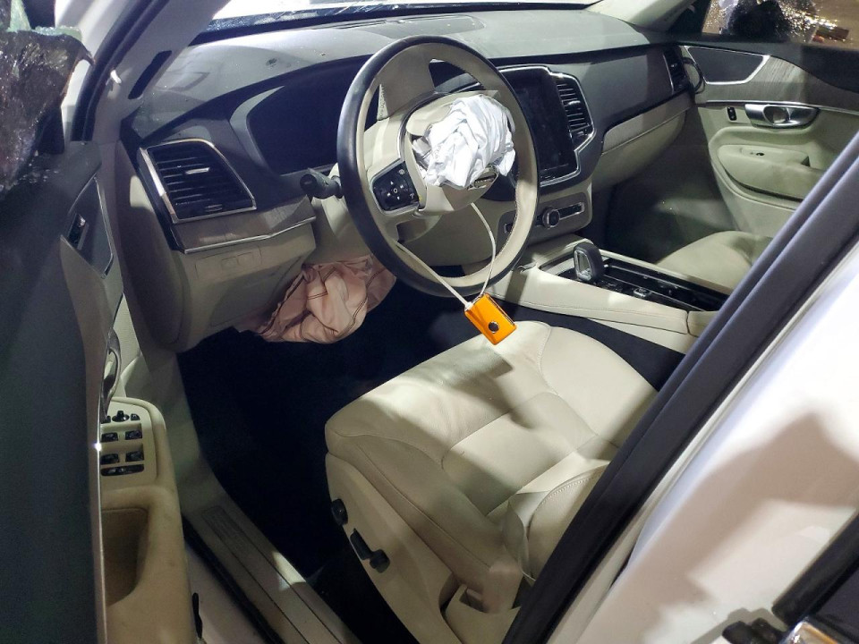 Volvo XC90 PLUS 2025 — Copart