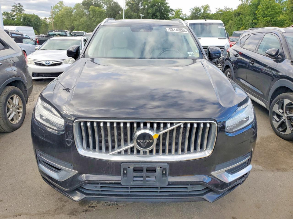 Volvo XC90 T8 RECHARGE MOMENTUM 2021 — Copart