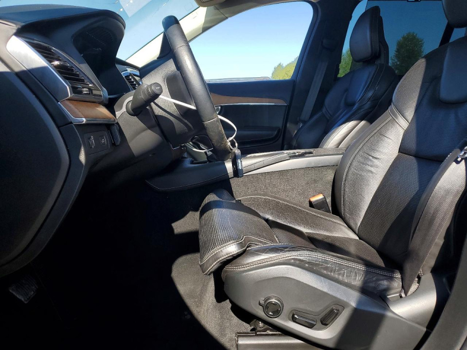 Volvo XC90 2016 — Copart
