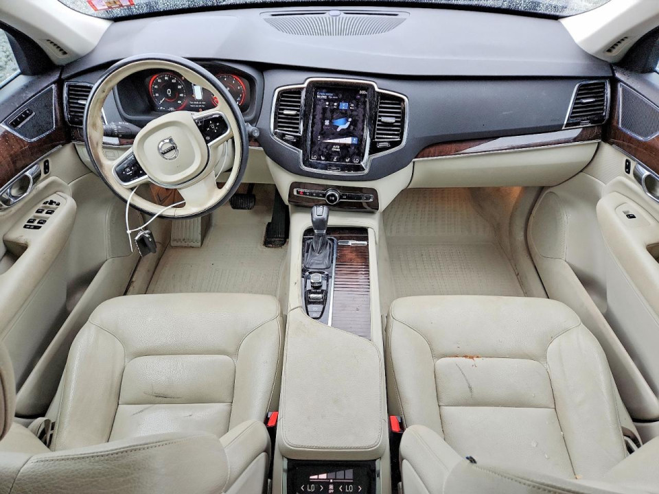 Volvo XC90 2016 — Copart