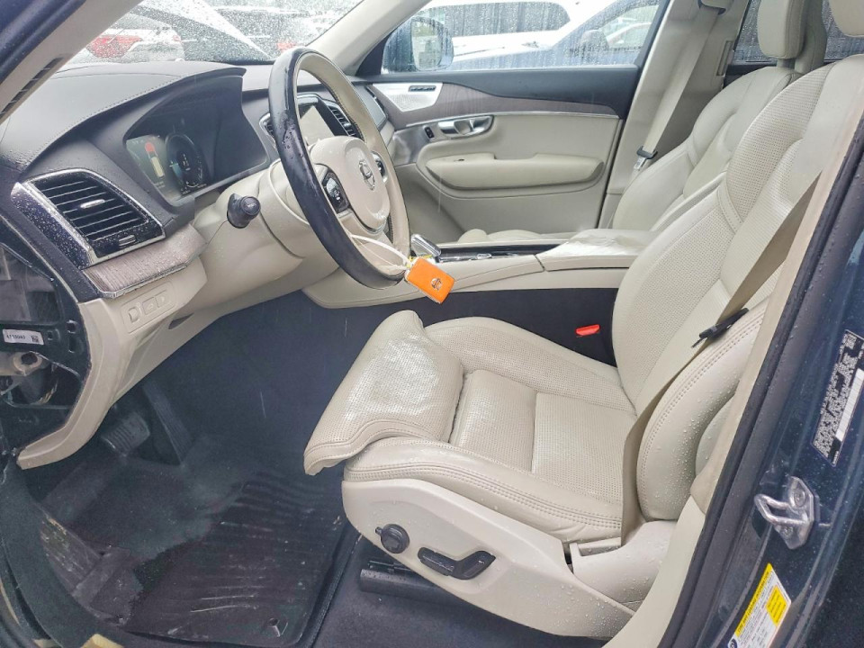 Volvo XC90 2021 — Copart