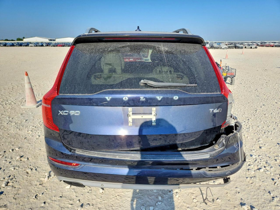 Volvo XC90 2016 — Copart