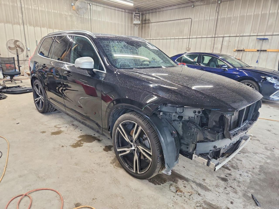 Volvo XC90 2017 — Copart