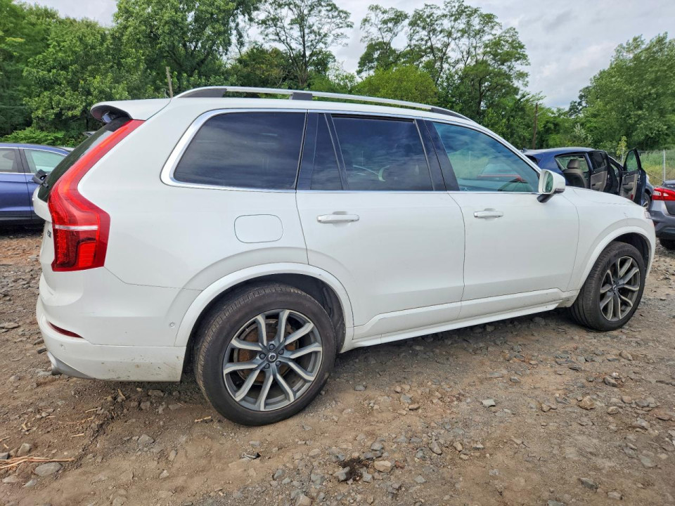 Volvo XC90 2018 — Copart