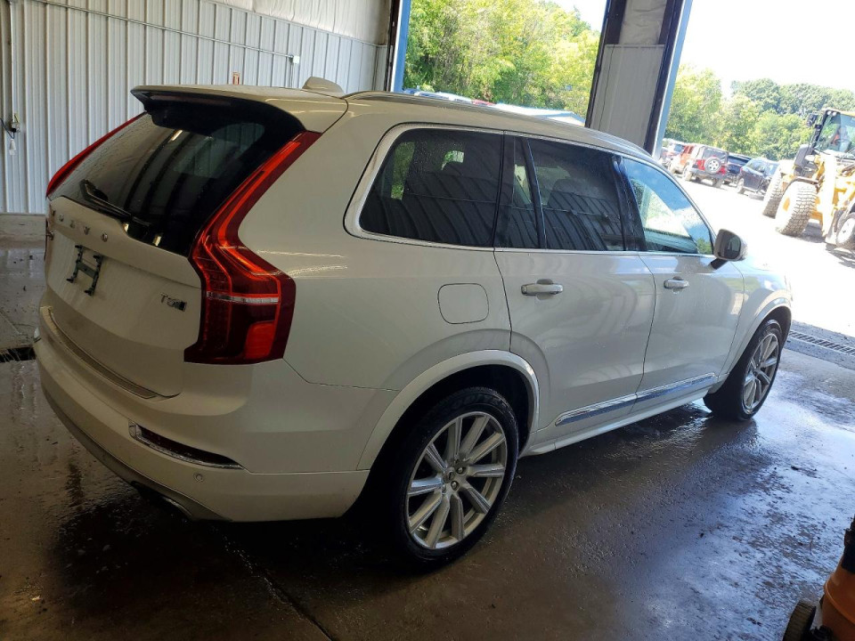 Volvo XC90 2016 — Copart