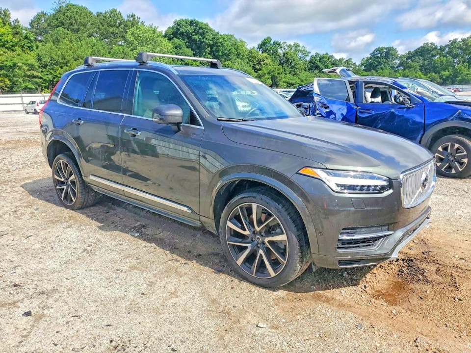 Volvo XC90 2018 — Copart