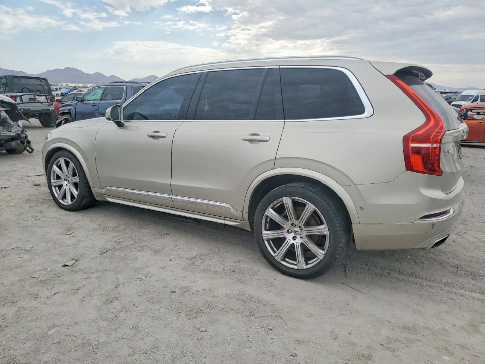 Volvo XC90 2018 — Copart