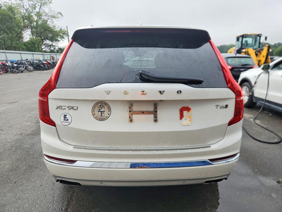 Volvo XC90 2021 — Copart