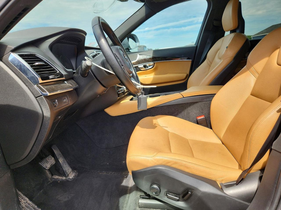 Volvo XC90 2018 — Copart