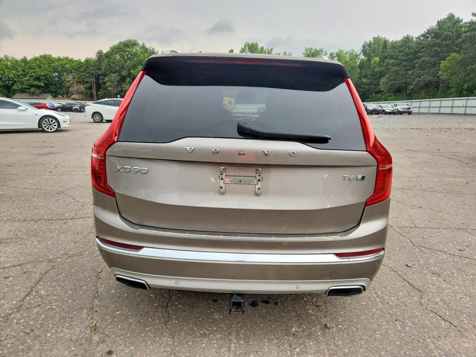 Volvo XC90 2020 — Copart
