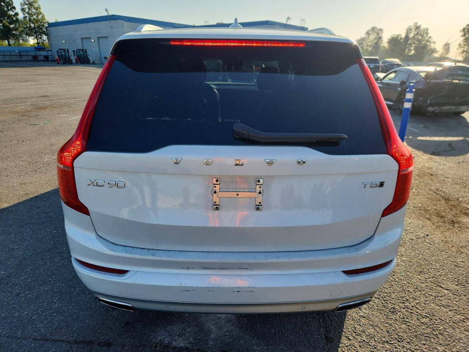 Volvo XC90 2020 — Copart